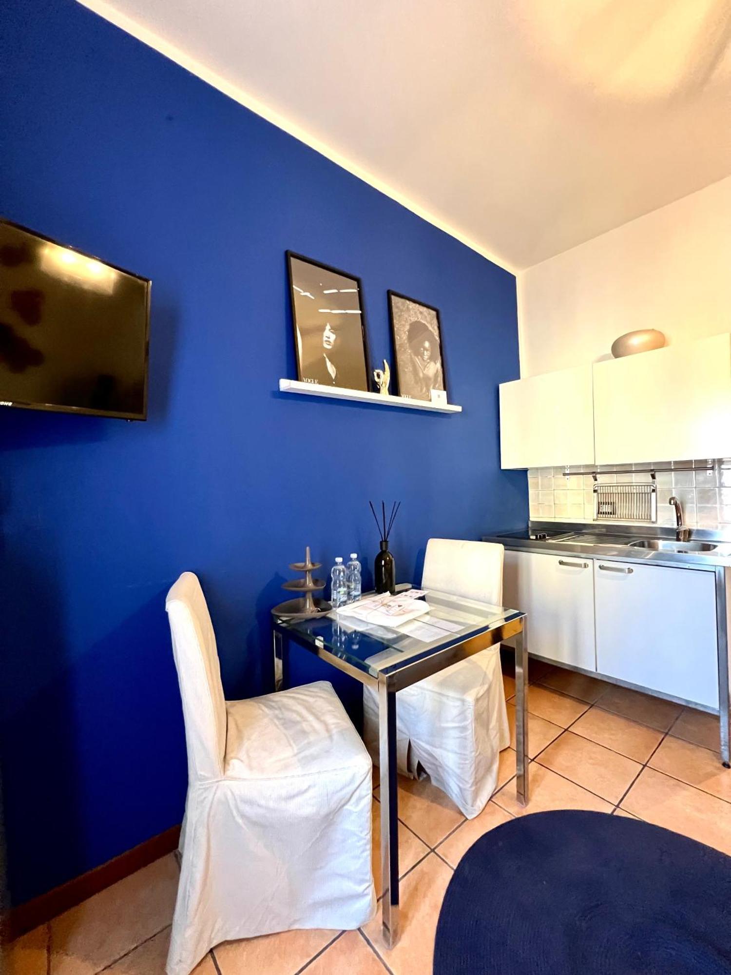 Апартаменты Comecasa Grazioso Monolocale In Porta Romana Милан Экстерьер фото